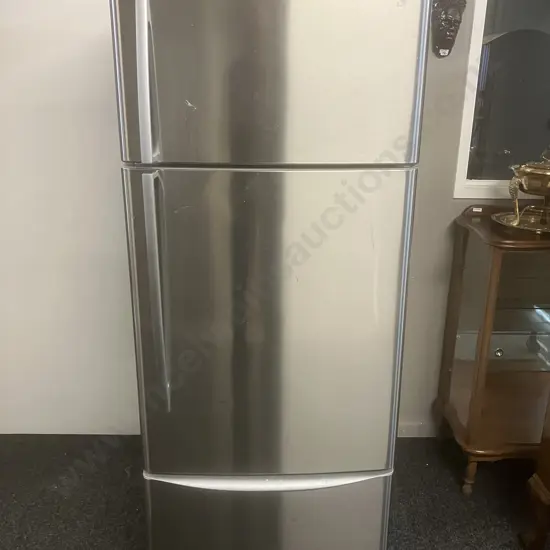 Fisher & Paykel 354 Litre ActiveSmart Fridge-Freezer With Bottom Drawer Model E415HRX3, Stainless Steel, #BRG776168