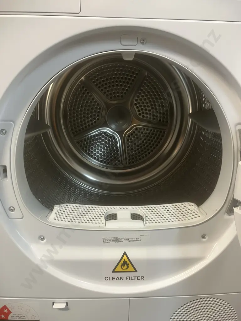 Bosch 8kg Series 6 Condenser Clothes Dryer - White. WTG86400AU Image 1++