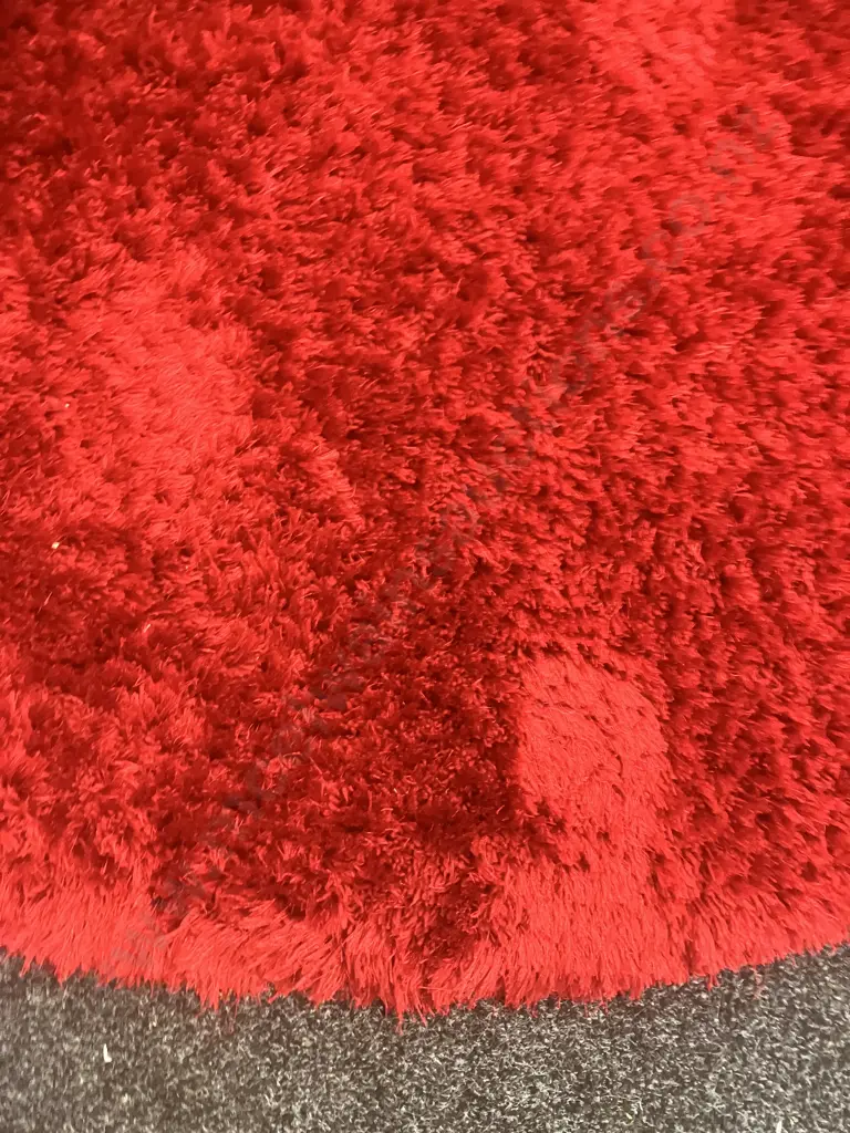 Limon Red Round Floor Rug - Boston Shag. 180 x 180cm Image 1++