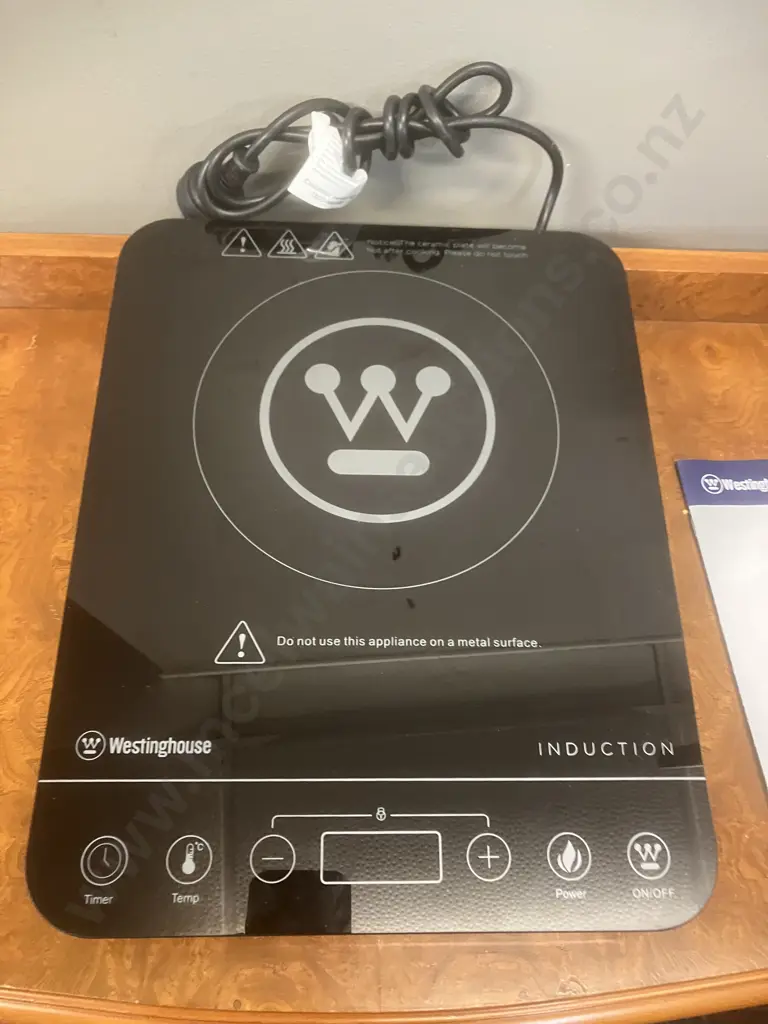 Westinghouse Induction Single Hot Plate Black With Manual - WHlCO1K Image 1++