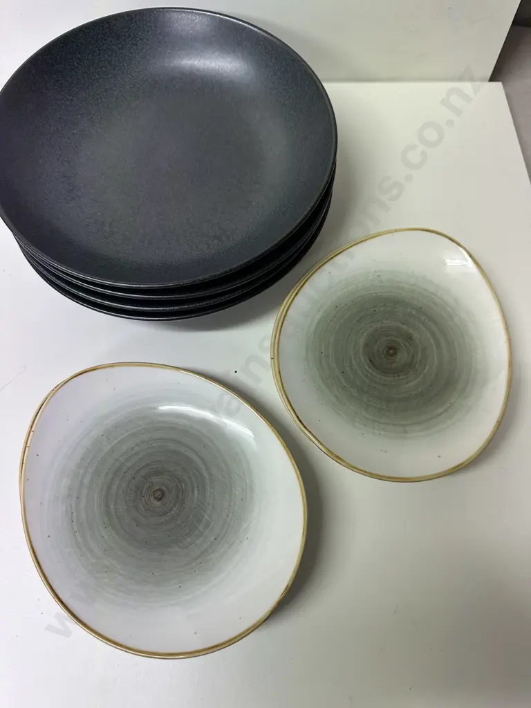 Simon Gault Platters x4 & Urban Loft Black Dishes Image 1++