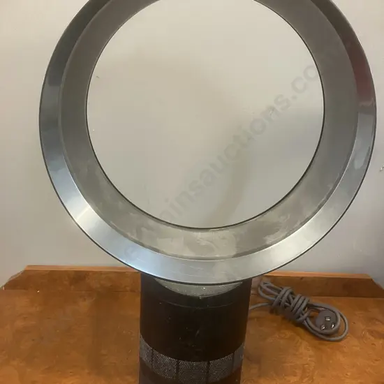 Dyson Cool AM06 Bladeless Fan With Remote Control. 30cm