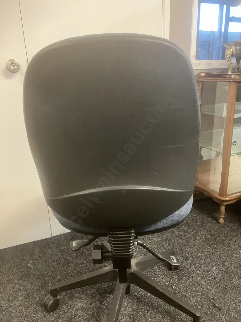 Rebar Delta Bariatric Chair in KeyLargo Navy Fabric -  220Kg Max Weight Rating, Heavy Duty, Three Lever Task Chair. Image 1++