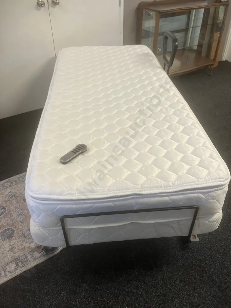LINAK Electric Adjustable Bed With Remote Control, No Turn Technology Mattress - (93 x 204cm Long Single) Image 1++