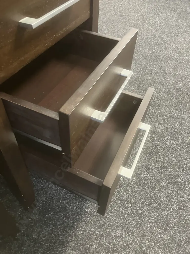 Pair of Northwood 3 Drawer Bedsides Ex Harvey Norman Image 1++