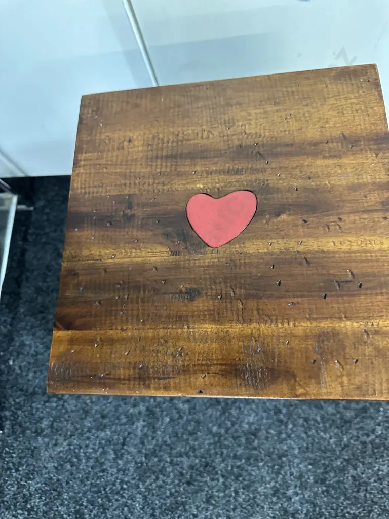 Wooden Cube Style Stool/Side Table Brown With Red Love Heart H46 W30 D30 Image 1++