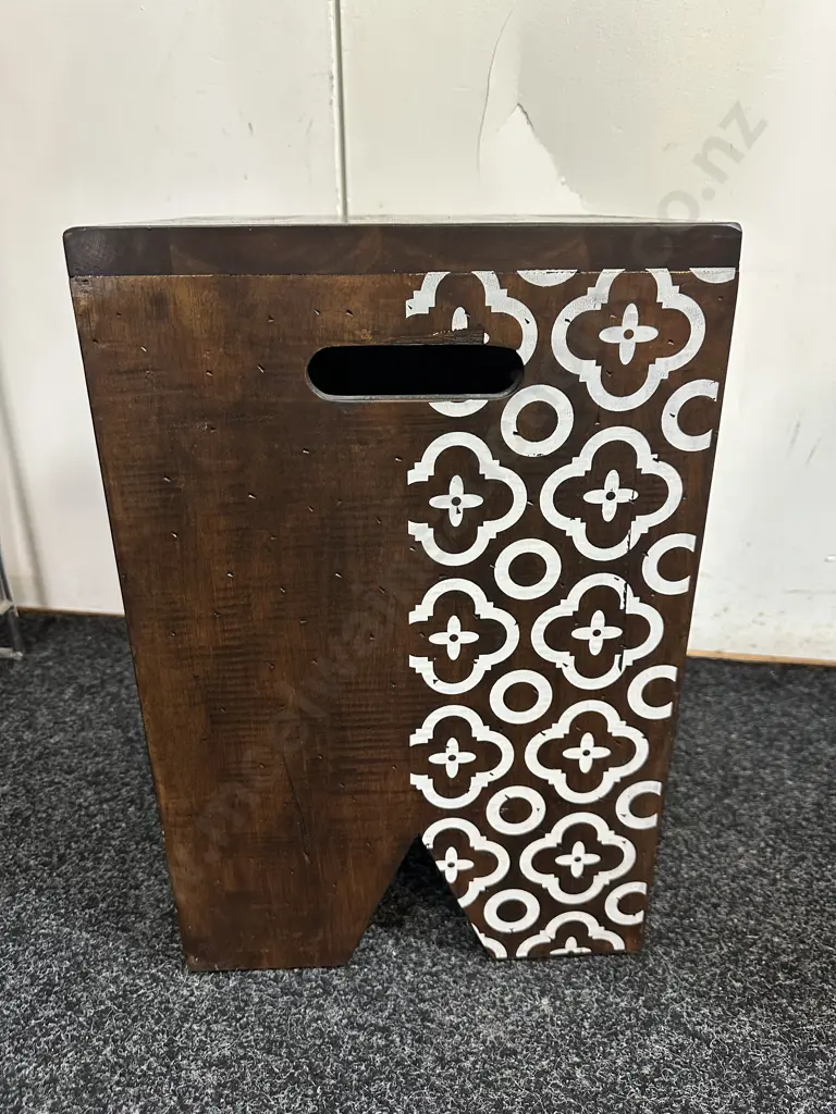 Wooden Cube Style Stool/Side Table Brown With White Pattern H46 W30 D30 Image 1++