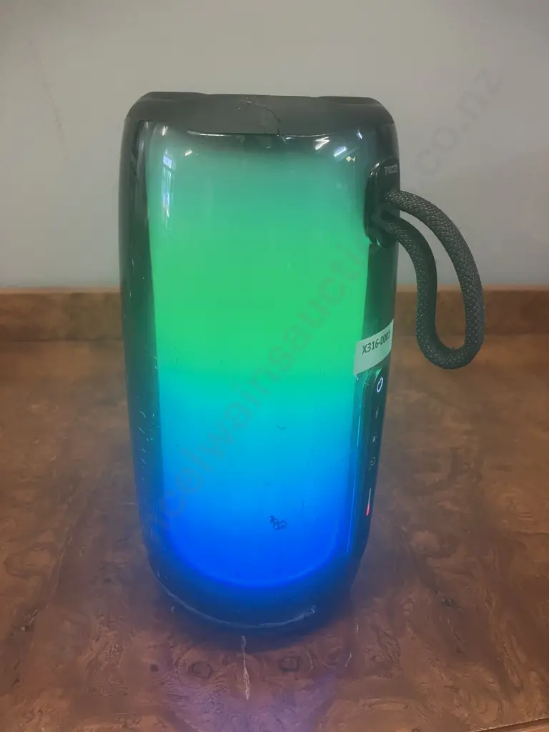 JBL Pulse 5 Bluetooth Speaker Image 1++