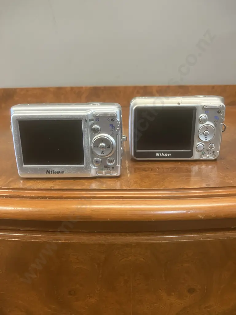 Nikon Coolpix L6 & L11 Digital Camera's 6MP With Nikkor 3x Optical Zoom - Silver Image 1++
