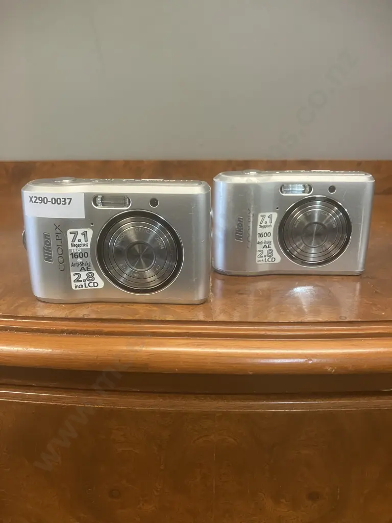 Pair of Nikon Coolpix L16 Compact Digital Camera's 7.1MP With Nikkor 3x Optical Zoom - Silver Image 1++