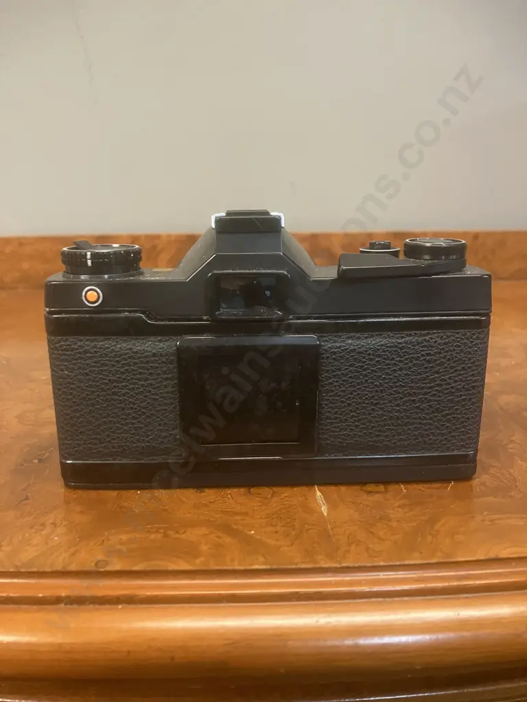 Mamiya NC1000s 35mm SLR Film Camera With Mamiya Sekor Auto CS 50mm F1.4 MF Standard Lens Image 1++