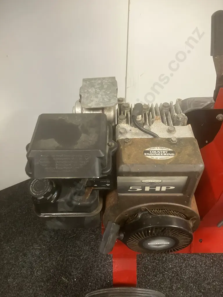 Rover Chip'N Shred - B&S 5Hp Image 1++