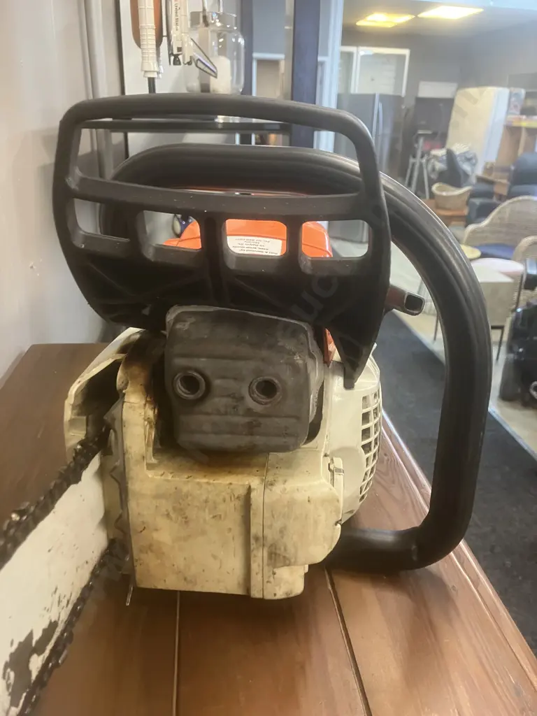 STIHL MS 291 18" / 45cm Bar Petrol Chainsaw (Very Little Use) Image 1++