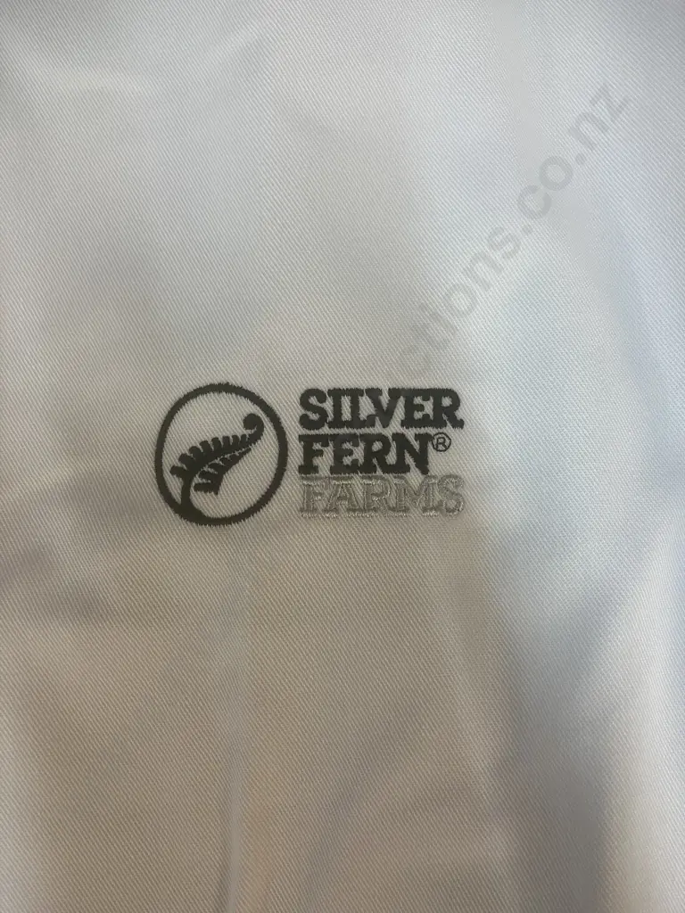 Hard Yakka White Pants x 20 - Size 87 Embroidered Silver Fern Farms Image 1++