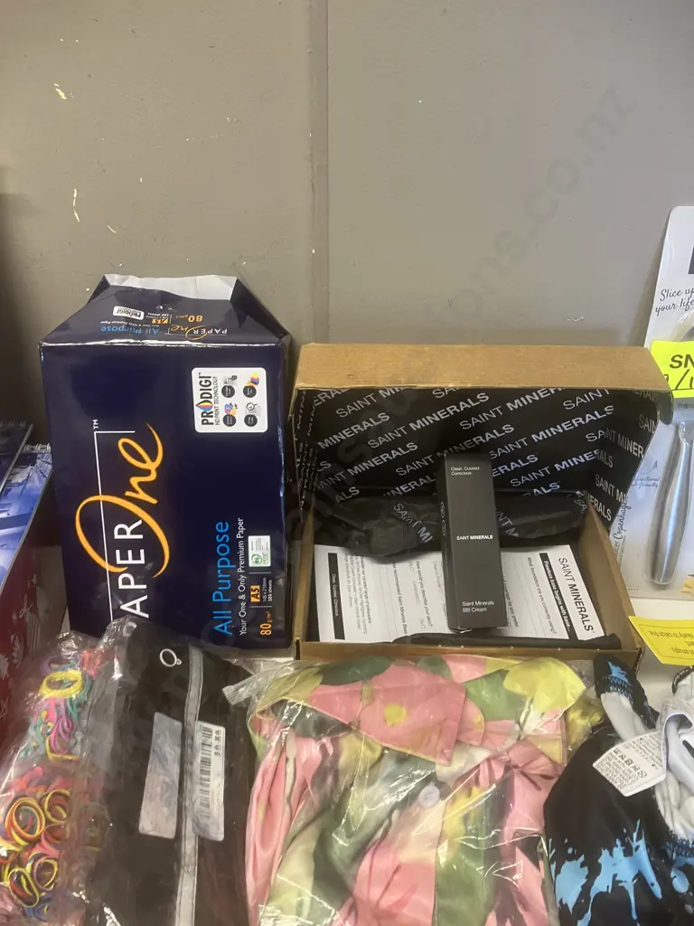 Box Lot S/S Straws, Cups, Cream Etc Image 1++