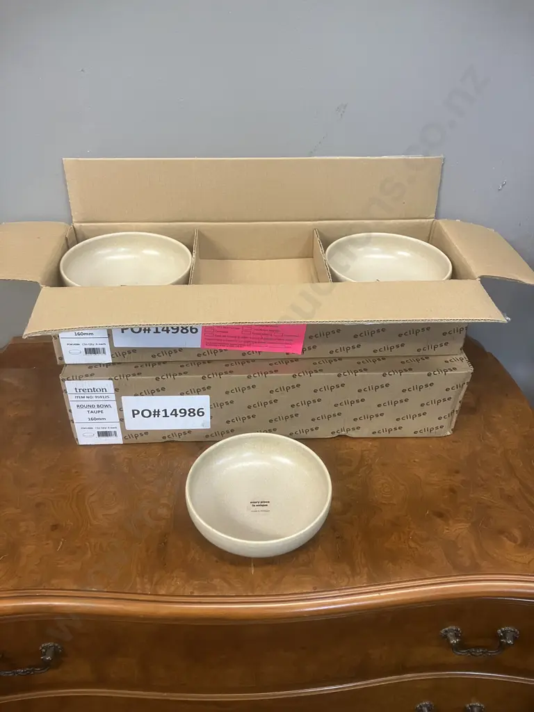 12 x Eclipse Uno Round Bowls Taupe 160mm (2 x Packs of 6). Stoneware Made In Portugal Image 1++