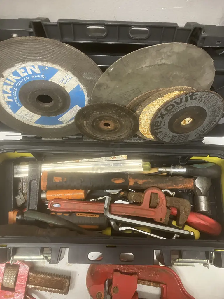 Toolbox & Tools, Pipe Cutter, 24" Pipe Wrench Etc Image 1++