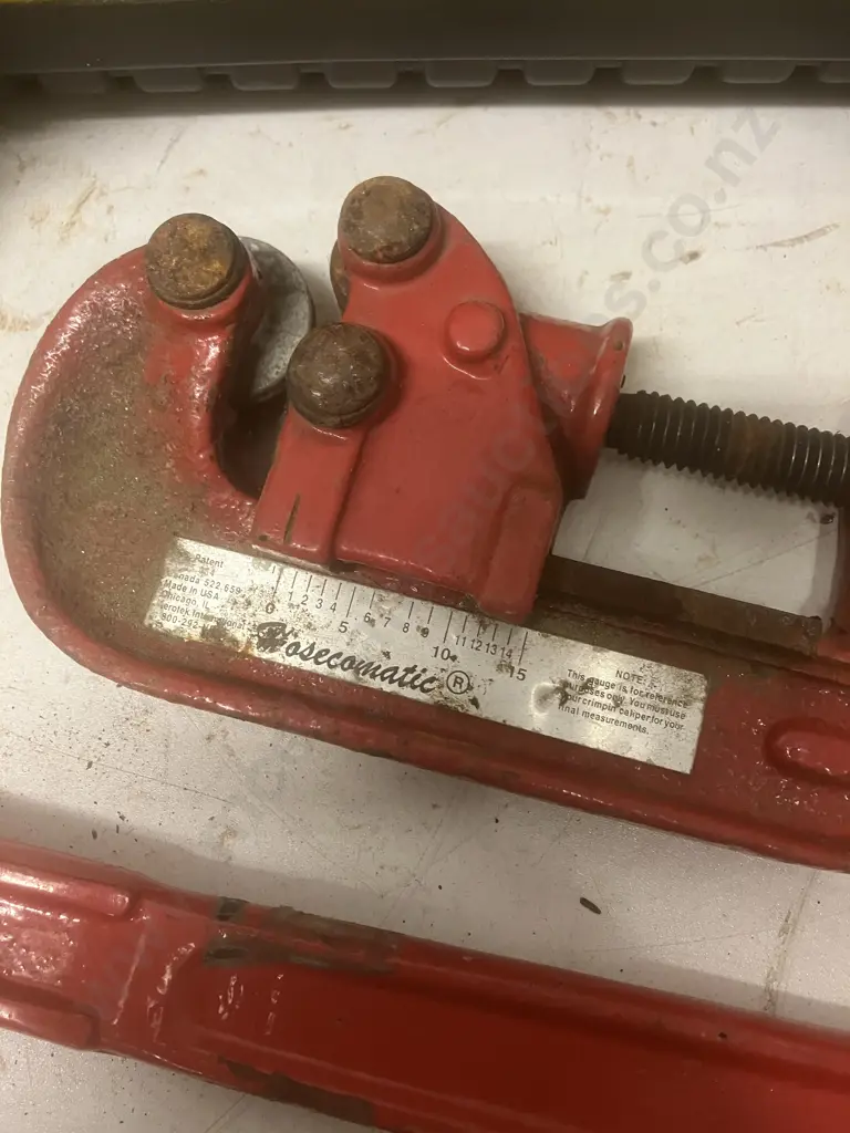 Toolbox & Tools, Pipe Cutter, 24" Pipe Wrench Etc Image 1++