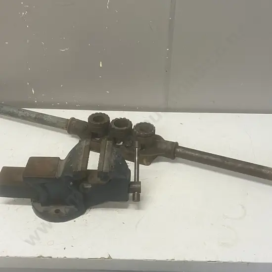 Blue Vice & Pipe Threader