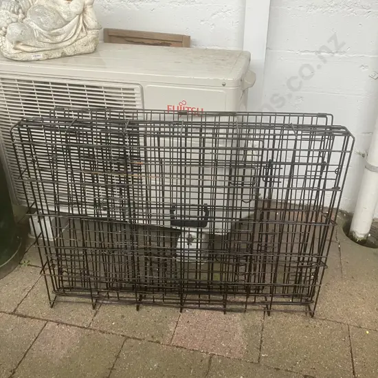 Folding Black Wire Carry Cage