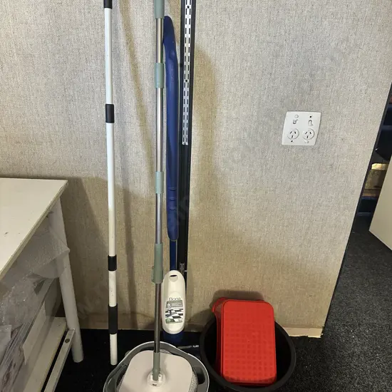 Bona Cleaner, Mop & Spinner Etc