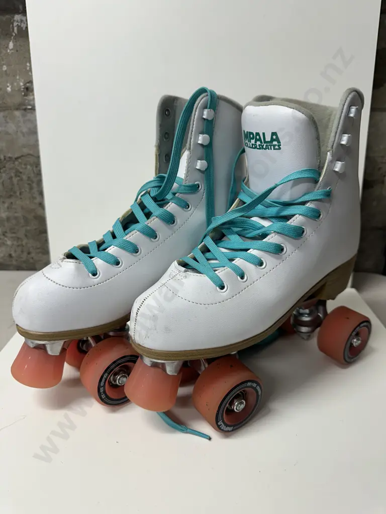 Pair of Impala Roller Skates Side Walk Model Size UK7 Image 1++