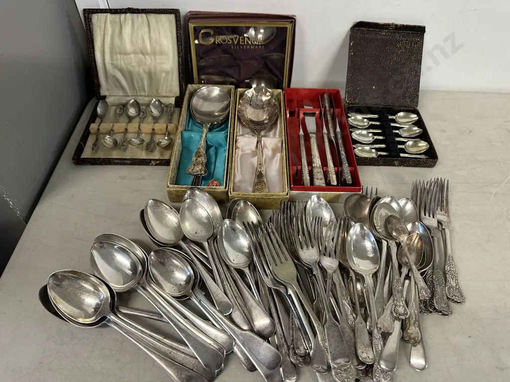 Assorted Silverware Items Including Cutlery Items, Boxed Etc Image 1++
