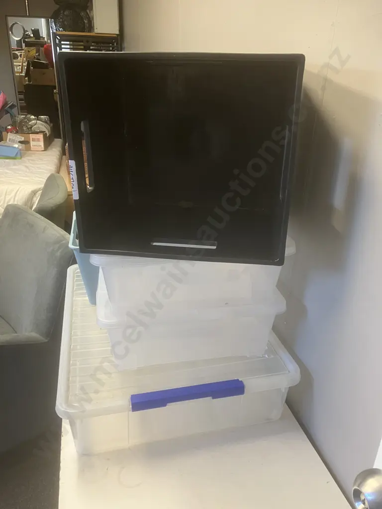 Assorted Plastic Bins Image 1++