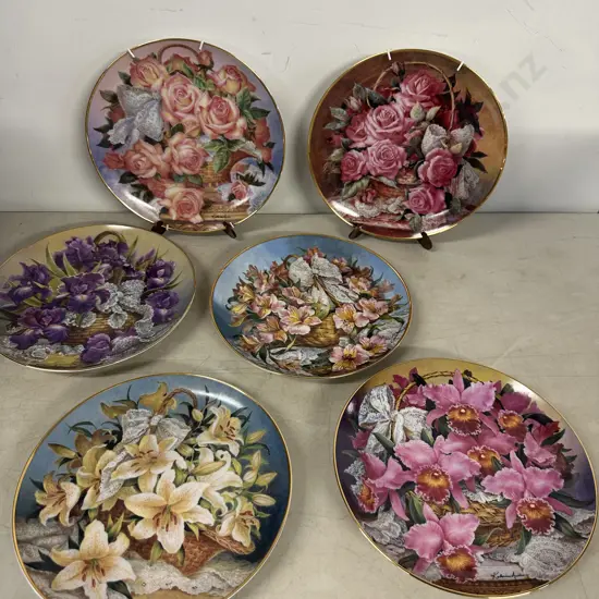 Franklin Mint Limited Edition Collectors Plates With Certificates & Plate Stands