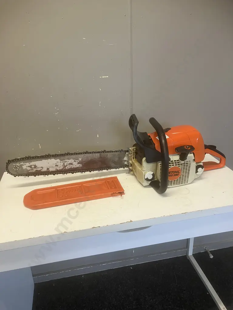 Stihl MS380 Petrol Chainsaw Image 1++
