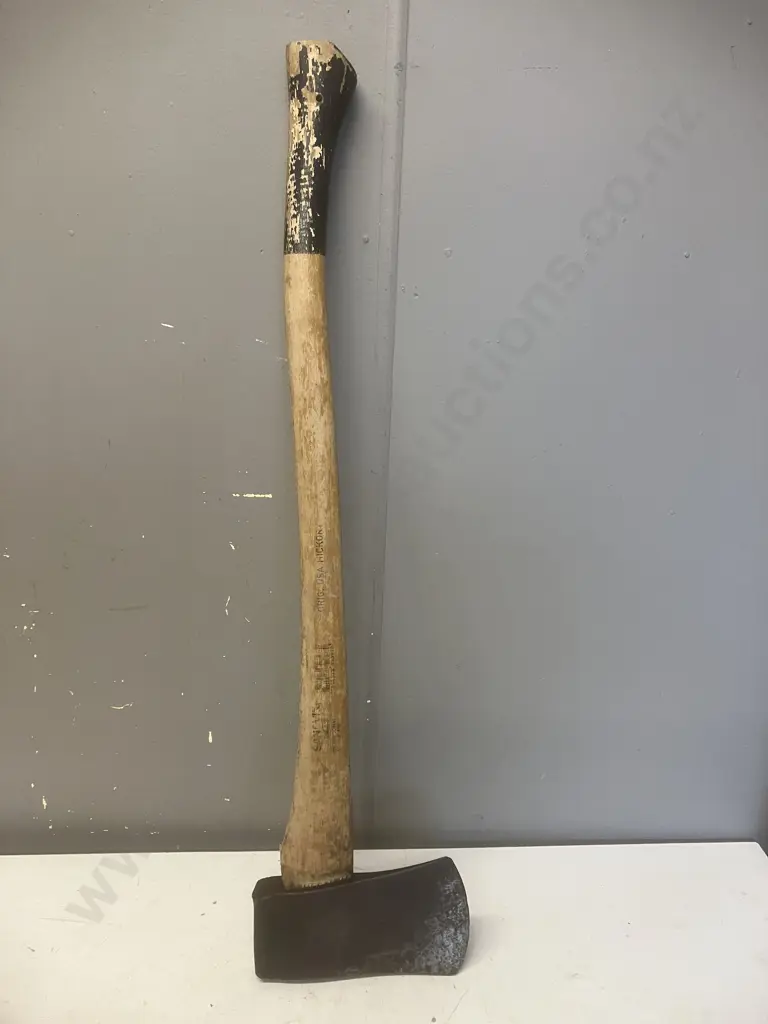 Vintage Sandvik '4' Axe Made In Germany With a USA Original Hickory Handle Image 1++