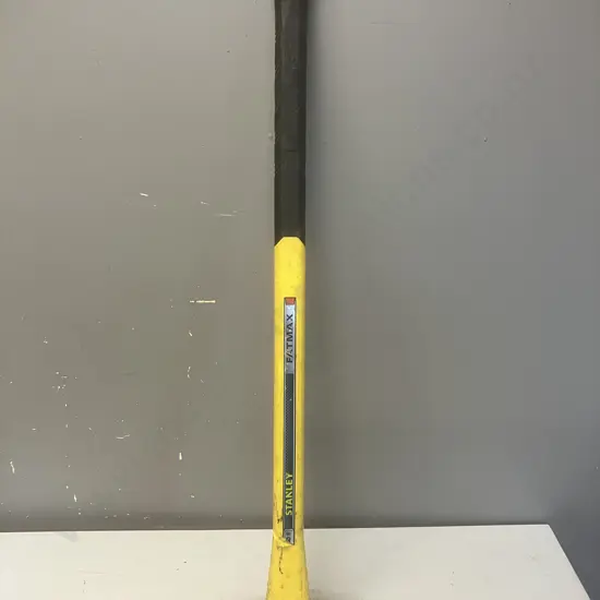 8lb Stanley Fatmax Sledge Hammer