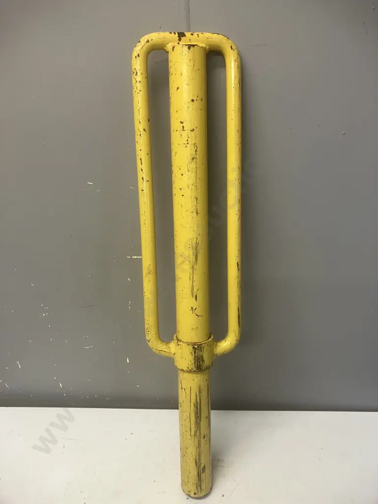 Yellow Steel Waratah / Y-Post Rammer Image 1++