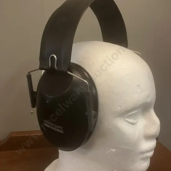 Peltor Shotgunner II Hearing Protection - Low Profile