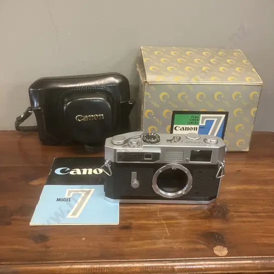 Canon Model 7 35mm Rangefinder Film Camera Body #851966, Box, Manual & Leather Case. 1961 - 1964 Japan