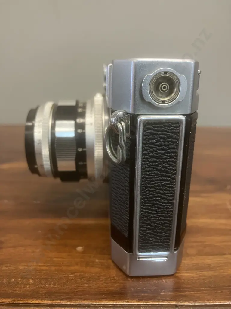 Canon VT de luxe 35mm Rangefinder Camera #562831 With 50mm f2.8 Lens #12466 LTM - Japan 1957 Image 1++