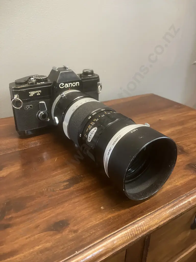 Canon FT QL 35mm SLR Film Camera #636583 Canon Zoom FL 55-135mm f/3.5 Lens #14829 (Later Version), Japan 1966 - 1972 Image 1++