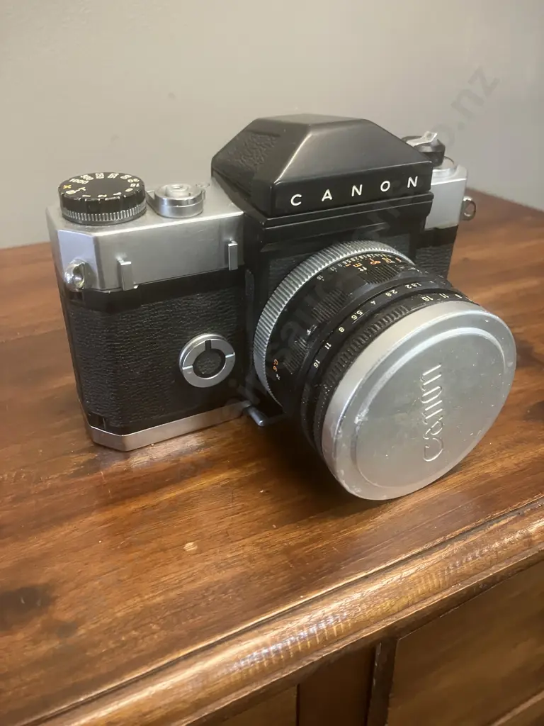 Canon Canonflex 35mm SLR Film Camera #21153 With a Canon Super-Canomatic 50mm f/1.8 Lens #138871 - Japan 1959 Image 1++