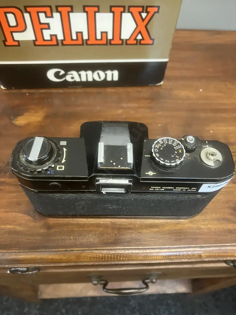 Canon Pellix QL 35mm SLR Film Camera Body (As Found Condition) #151165, Leather Pellix Case, Original Box, Japan 1966 Image 1++