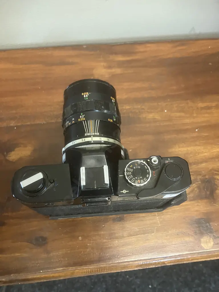 Canon FT QL 35mm SLR Film Camera Black #313255 Macro Canon Lens FL 50mm f/3.5 #12345 (Early Version), Japan 1966 - 1972 Image 1++