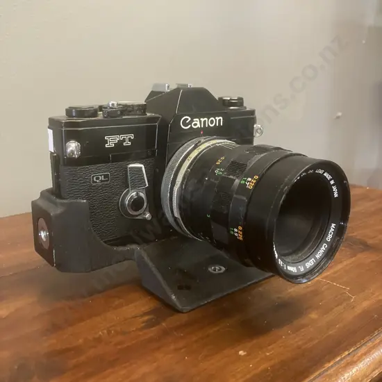 Canon FT QL 35mm SLR Film Camera Black #313255 Macro Canon Lens FL 50mm f/3.5 #12345 (Early Version), Japan 1966 - 1972