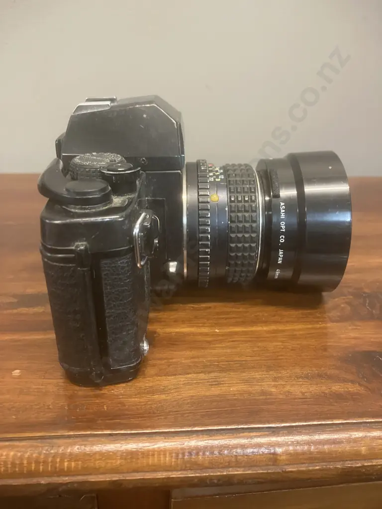 Pentax LX 35mm Film SLR Camera #5351411 With 50mm f/4 SMC Pentax-M Lens - Made in Japan Image 1++