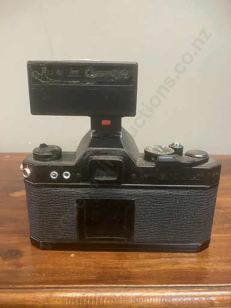 Pentax K2 35mm Film SLR Camera #7031003 With 50mm f/4 SMC Pentax Lens & Soligor MK-3 Compact Flash- Made in Japan Image 1++