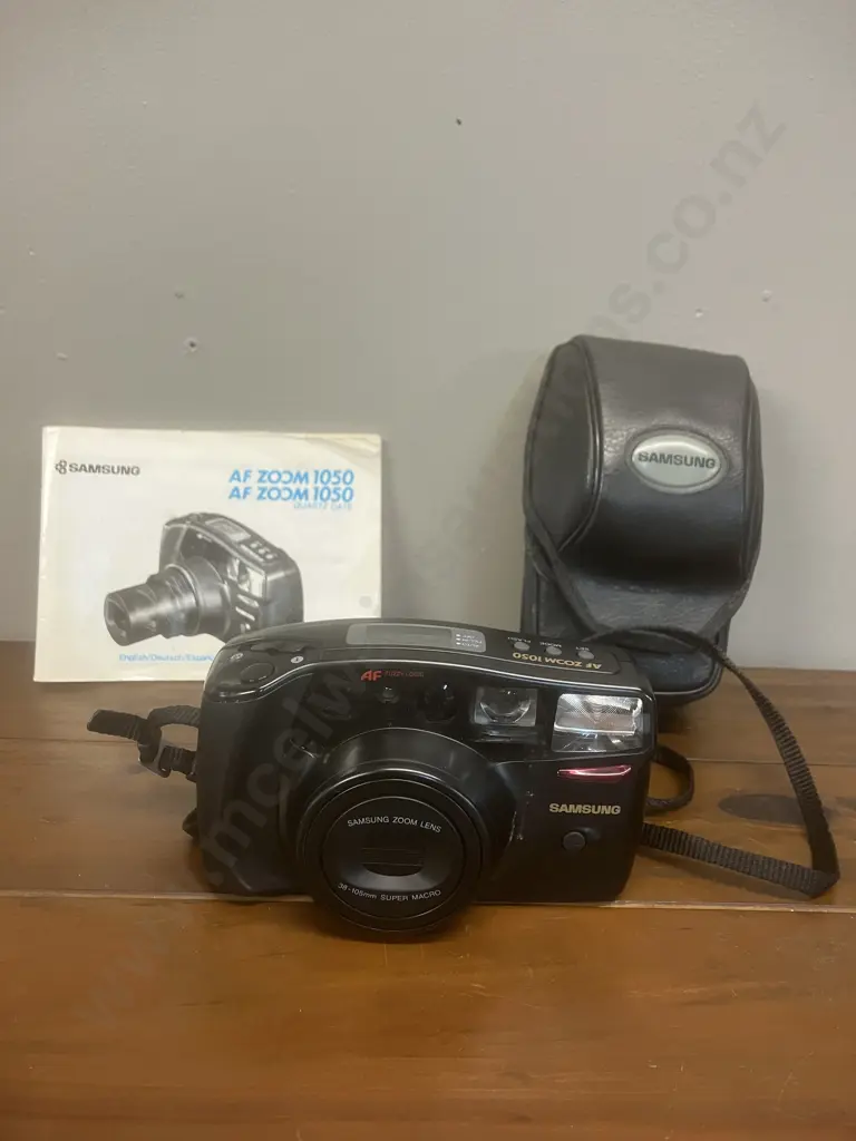 Samsung AF Zoom 1050 With Case, Strap & Manual - 35mm Point & Shoot Film Camera, 38-105mm Lens Image 1++