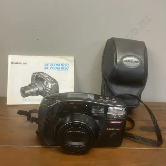 Samsung AF Zoom 1050 With Case, Strap & Manual - 35mm Point & Shoot Film Camera, 38-105mm Lens