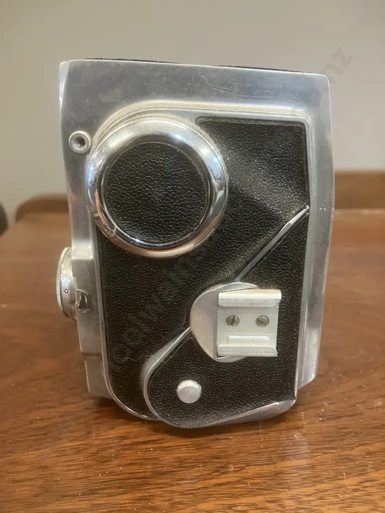 Rare Italian Bencini Comet III  Vertical-Format 127 Film Viewfinder Camera C1953 Image 1++