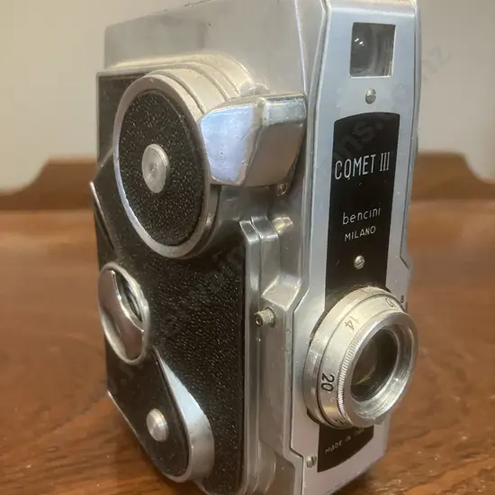 Rare Italian Bencini Comet III  Vertical-Format 127 Film Viewfinder Camera C1953