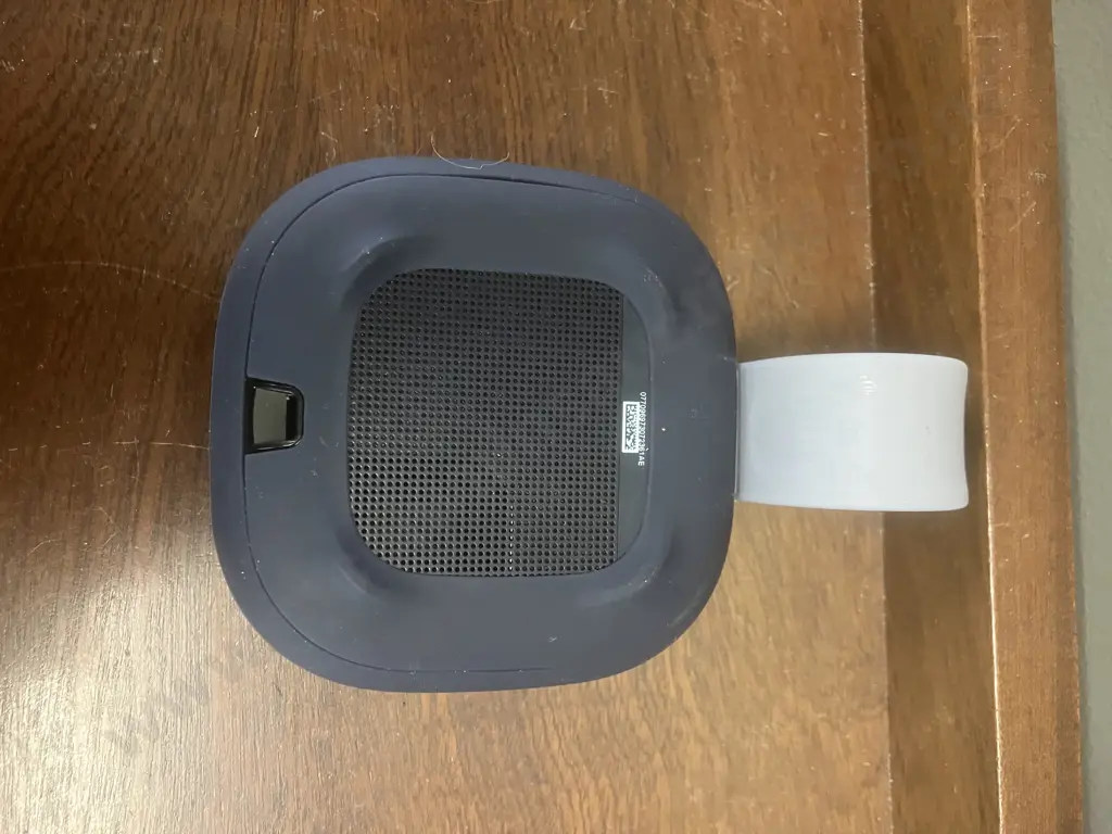 Bose SoundLink Micro Portable Bluetooth Speaker (1st Gen) Model 423161- Blue Image 1++