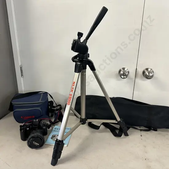 Canon EOS 500 Camera With Canon Camera Bag & Slik U8000 Tripod
