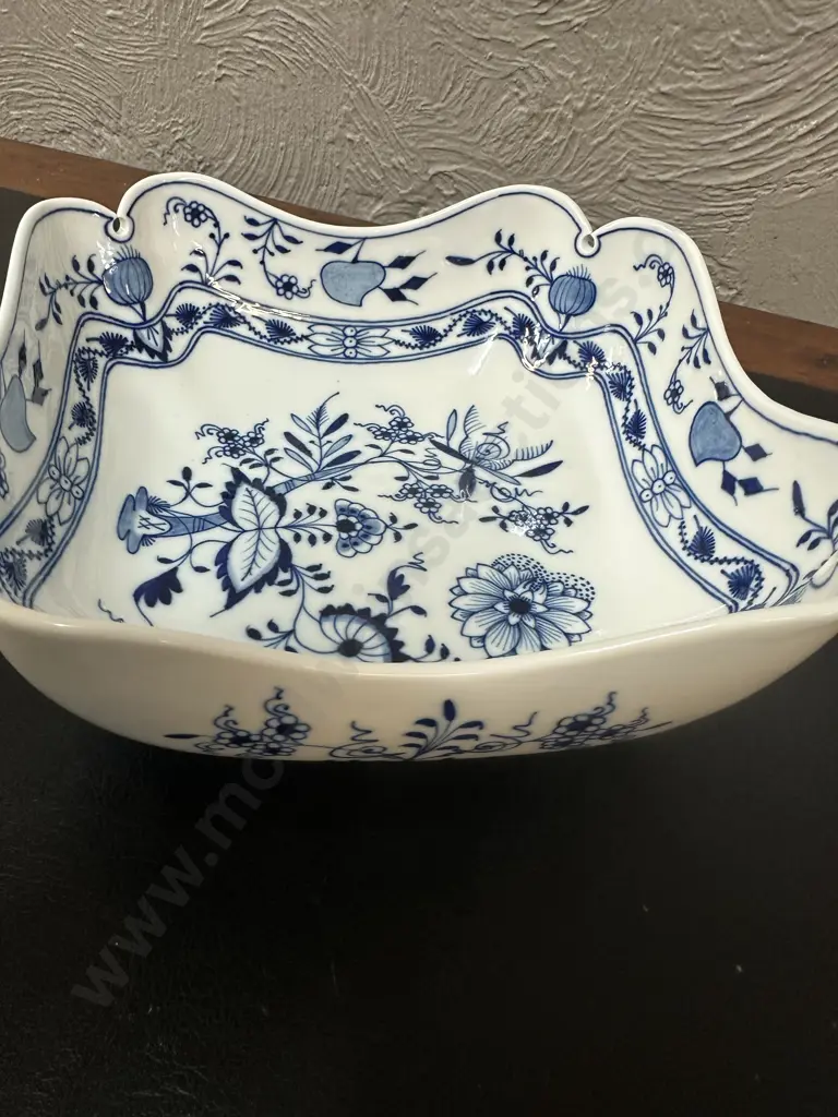 Vintage Meissen Blue Onion Square Serving Bowl Image 1++